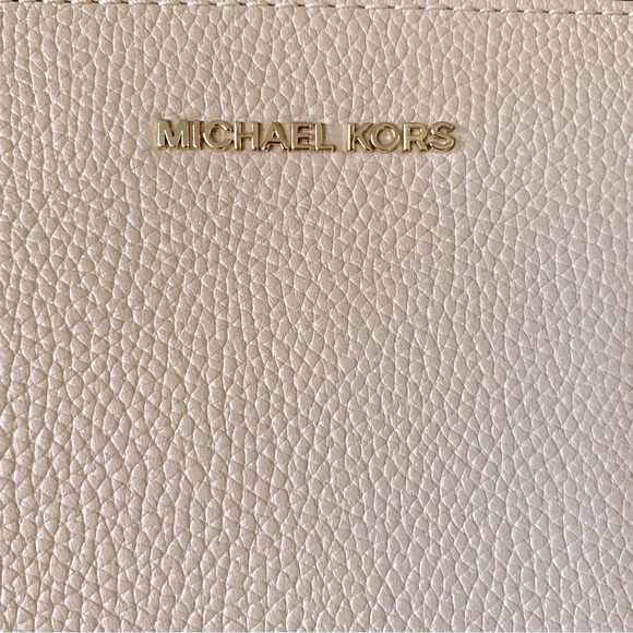 MICHAEL KORS Leather Blush Pink Padded Laptop Computer Case - Picture 3 of 5